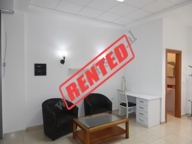 It is offered office space for rent in Bogdaneve street in Tirana, Albania.
It is located on the gr