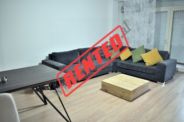 Apartament dupleks ne rrugen Andon Zako Cajupi ne Tirane.

Ndodhet ne katin e 5-te dhe te 6-te te 