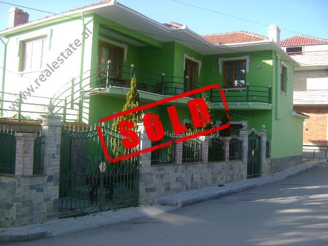 Two storey villa for sale in Korca.

It has 173sqm in every floor, where:

-storage floor that i