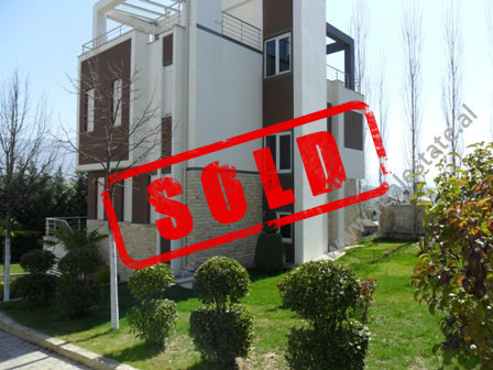 Four Storey Villa for sale at the beginning of Dervish Shaba Street in Tirana.

It is located in a