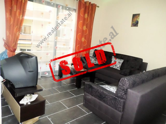 Apartament 1+1 per shitje ne rrugen Hamdi Garunja ne Tirane.

Pozicionohet ne katin e 2-te te nje 